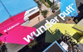 lululemon品牌大使李宇春亮相”wunder puff 动态剧场” 与陶身体剧场共同诠释冬日多彩风格